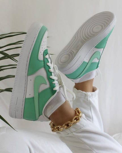 Nike Air Force 1 - Glow Green