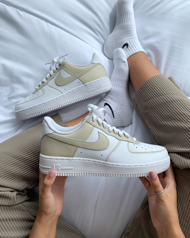 Nike Air Force 1 - Oatmilk