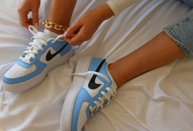 Nike Air Force 1 - Uni Blue